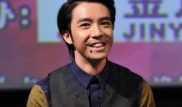 天涯爆料俞灏明视频播放,俞灏明神秘视频曝光，背后真相引人猜测